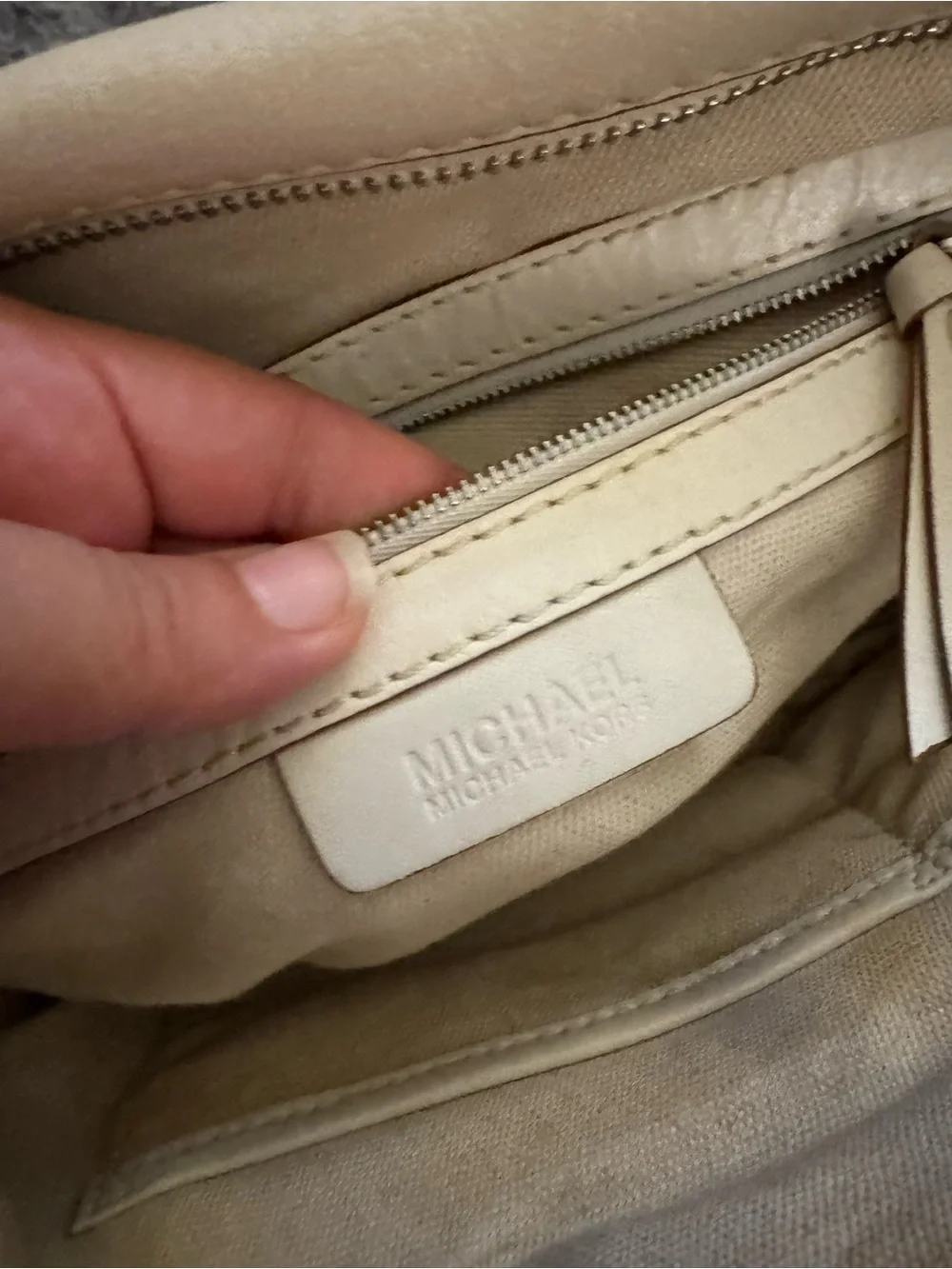 MICHAEL KORS Y2K Cream Leather Satchel Handbag